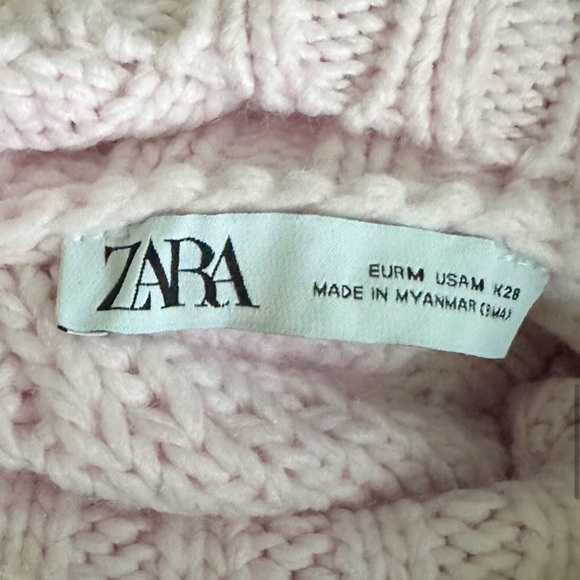 Zara Chunky Cable  Knit Pink Pom Pom Slouchy Sweater Balloon  Sleeves  Med Boho - Picture 9 of 10